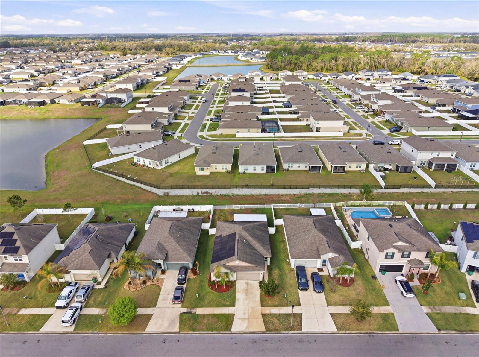 SILVERADO RANCH - Residential