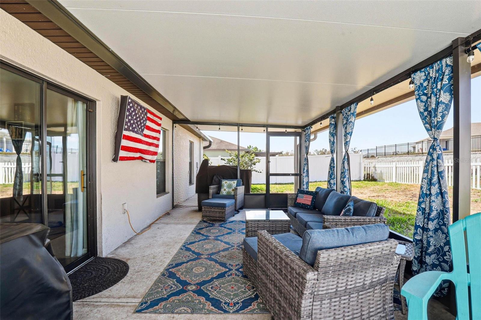 SILVERADO RANCH - Residential