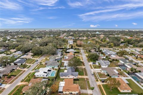 A home in LARGO