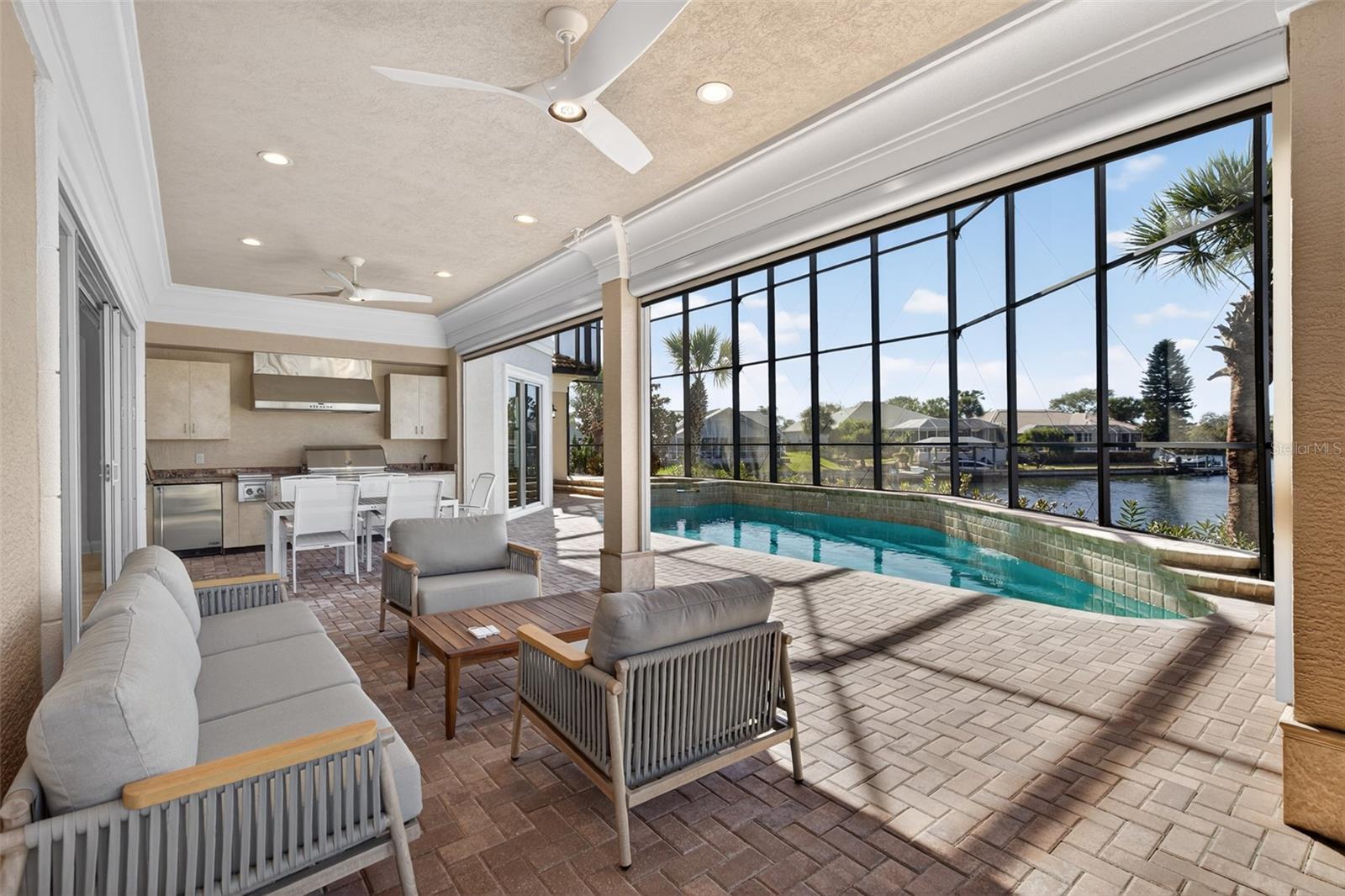 PALM HARBOR - Residential