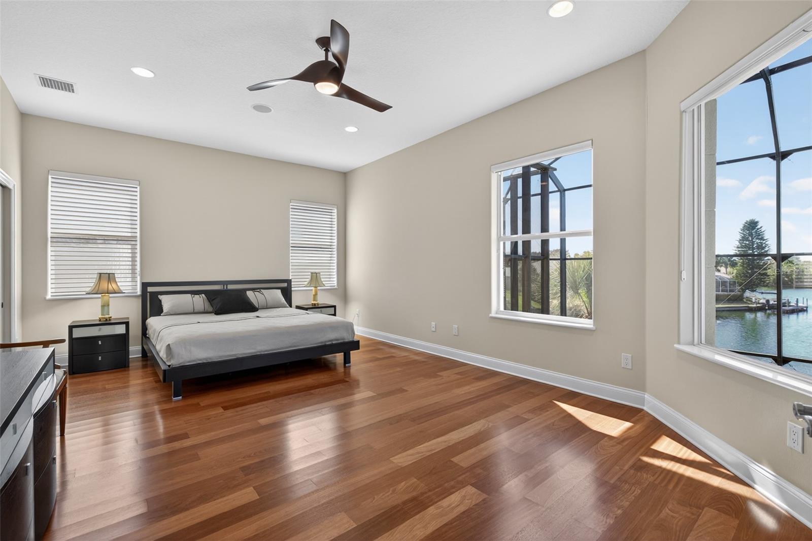 PALM HARBOR - Residential