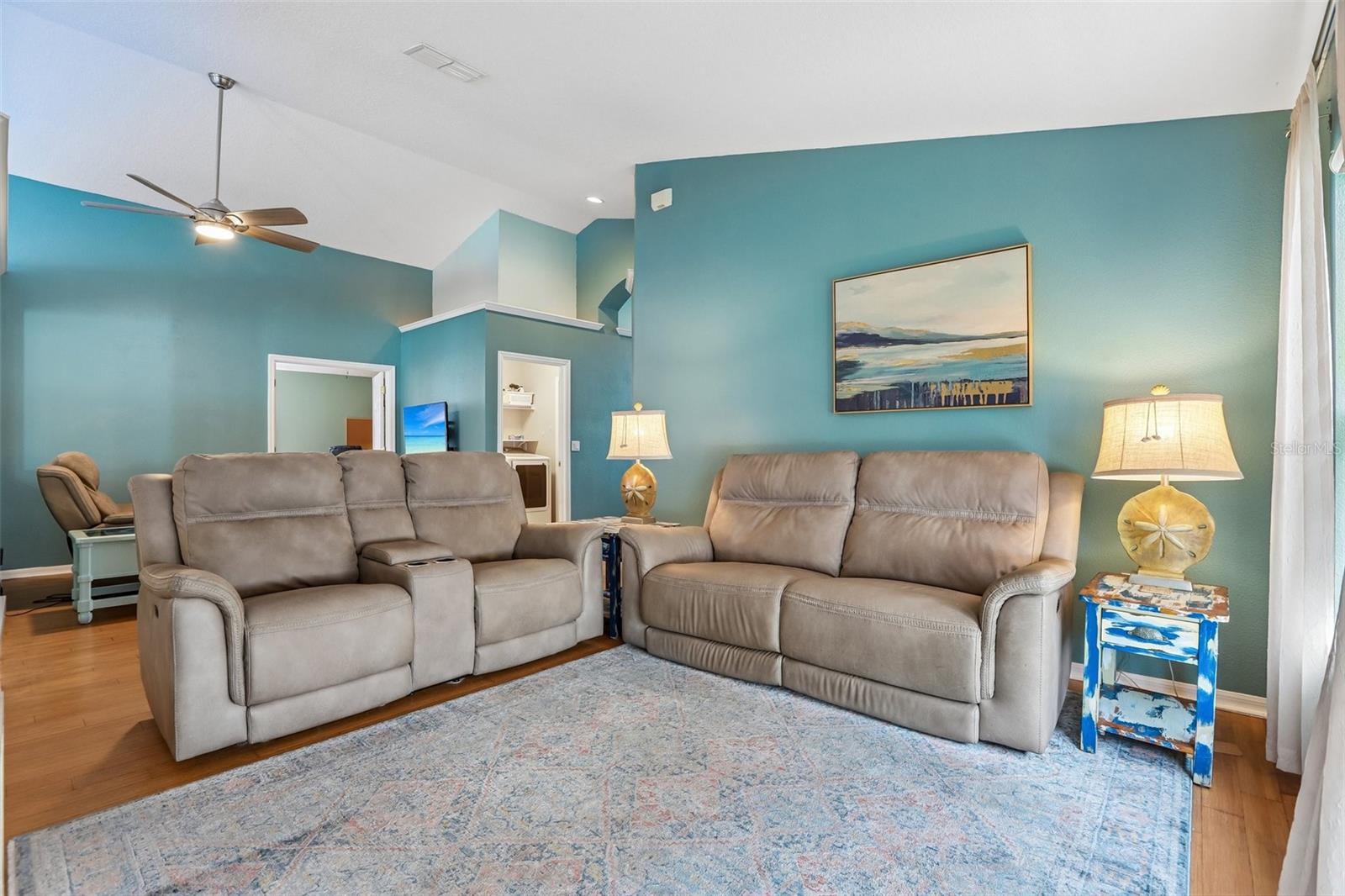 2546 ARROWPOINTE DRIVE