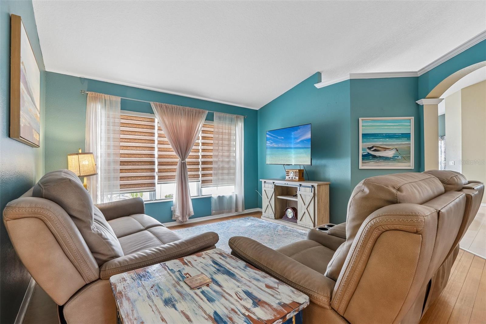 2546 ARROWPOINTE DRIVE