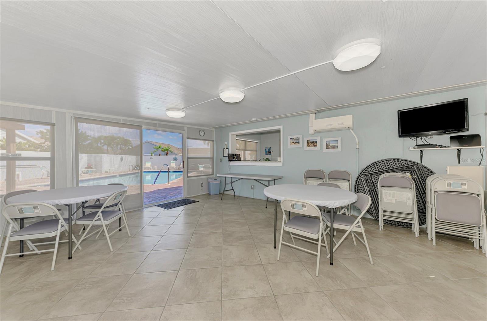 IRONWOOD VILLAS - Residential