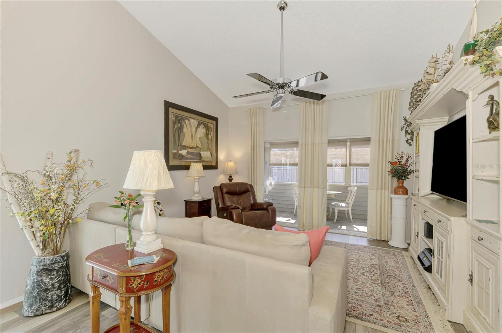 IRONWOOD VILLAS - Residential