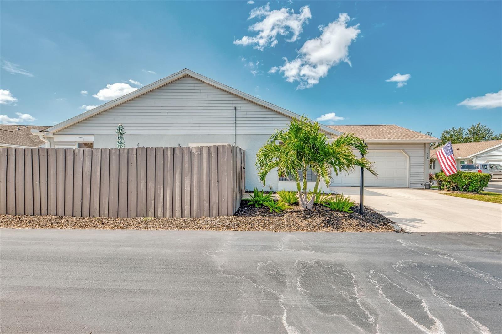 IRONWOOD VILLAS - Residential