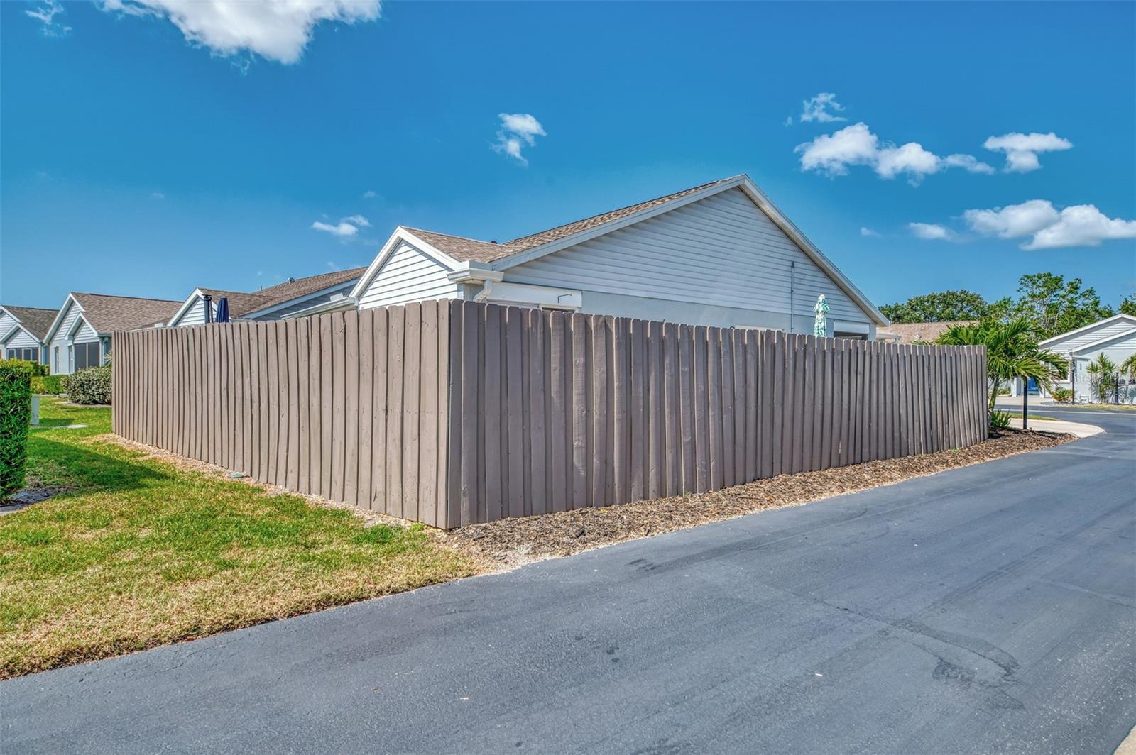 IRONWOOD VILLAS - Residential