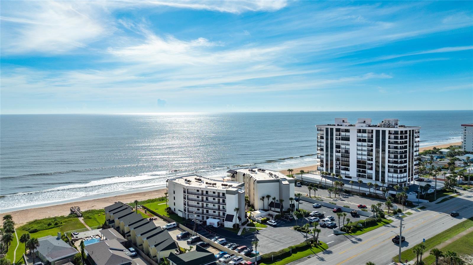 INDIES HOUSE CONDO - Residential