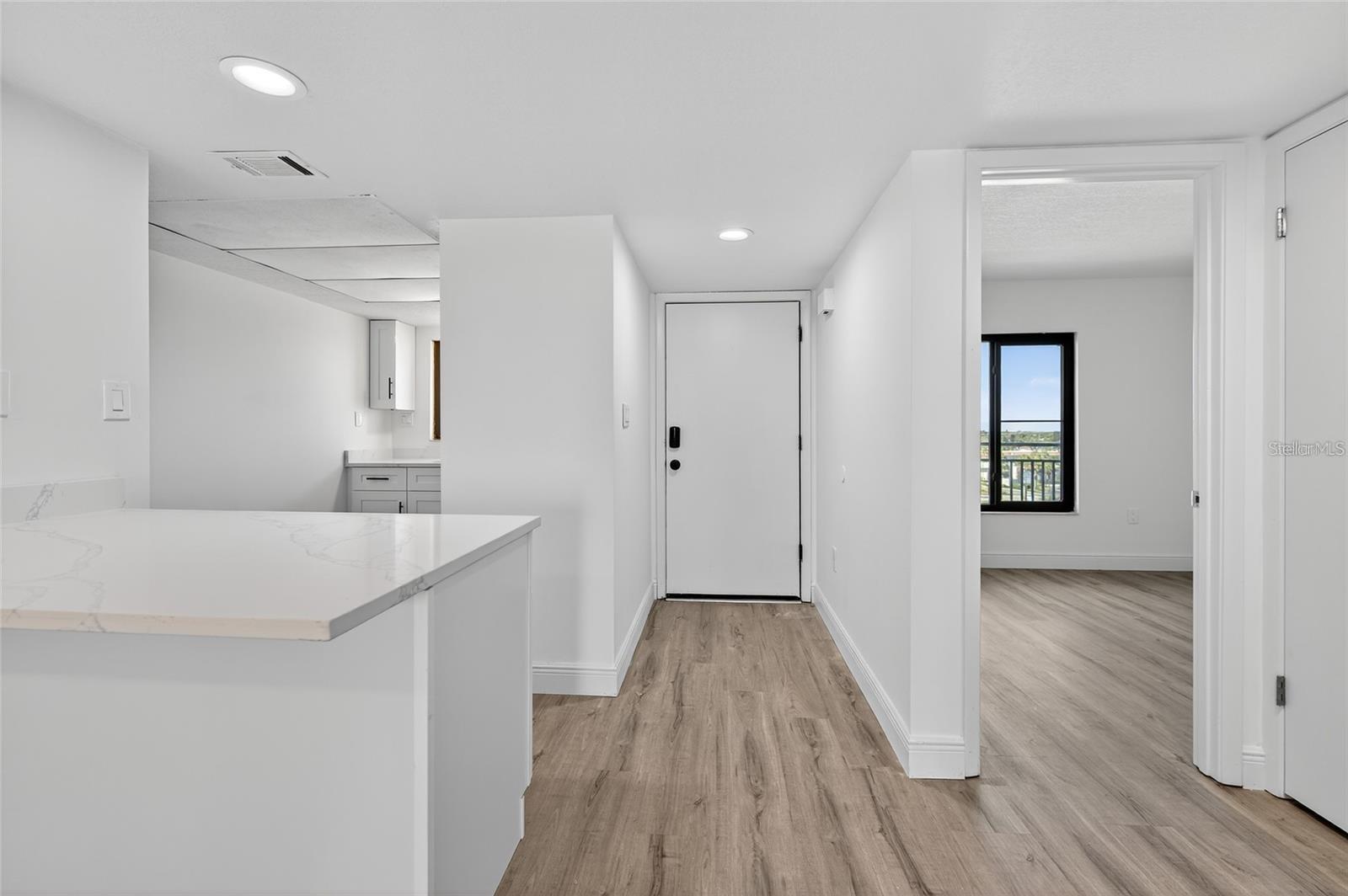 INDIES HOUSE CONDO - Residential