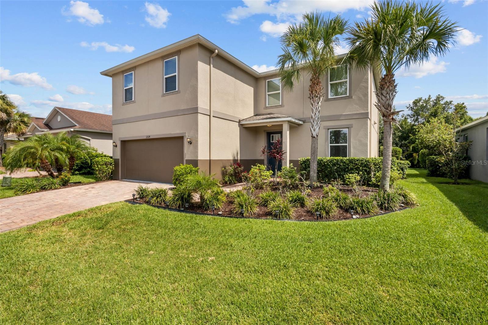 VILLAGES/TRINITY LAKES - Residential