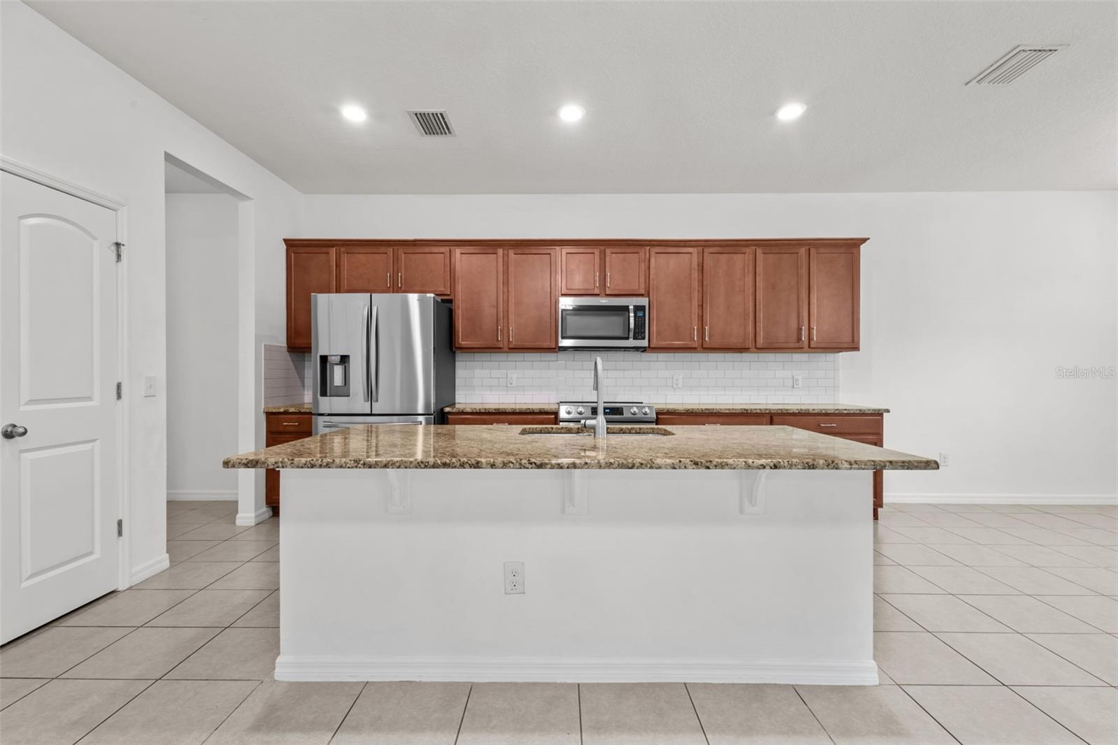 VILLAGES/TRINITY LAKES - Residential