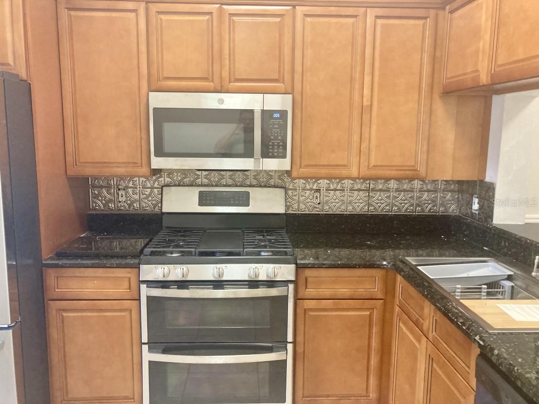 HUCKLEBERRY FIELDS TR N6 - Residential