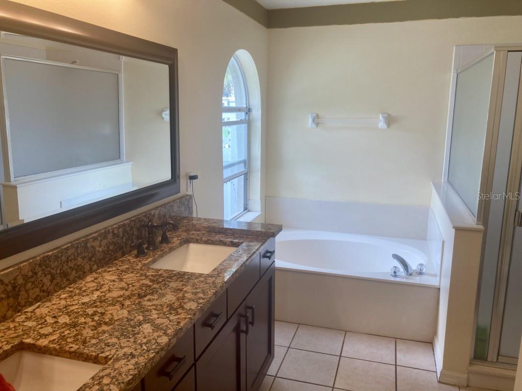 HUCKLEBERRY FIELDS TR N6 - Residential