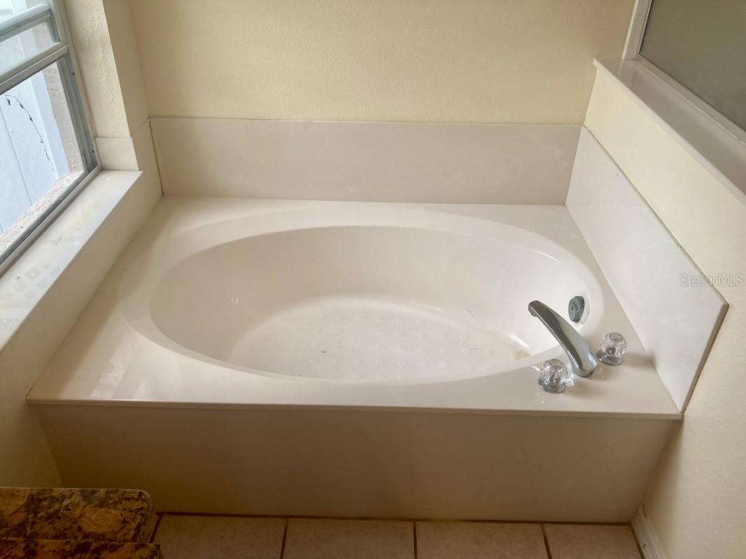 HUCKLEBERRY FIELDS TR N6 - Residential