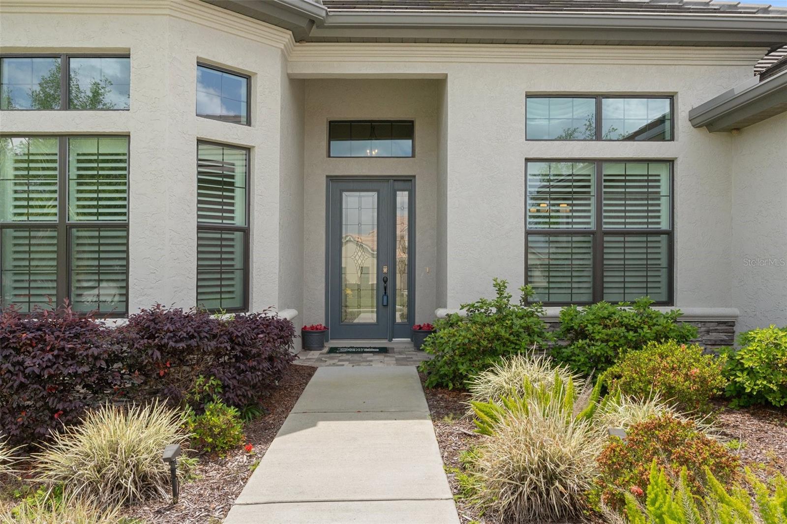 877 N HUNT CLUB DRIVE
