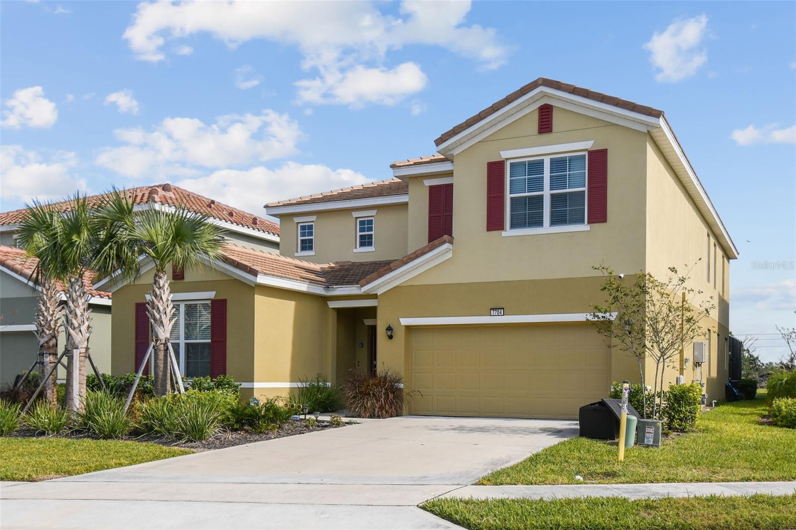 SOLTERRA PH 2D - Residential Lease