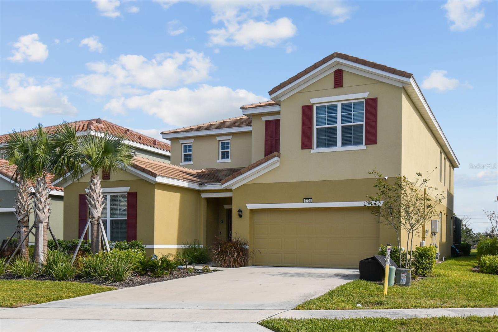 SOLTERRA PH 2D - Residential Lease