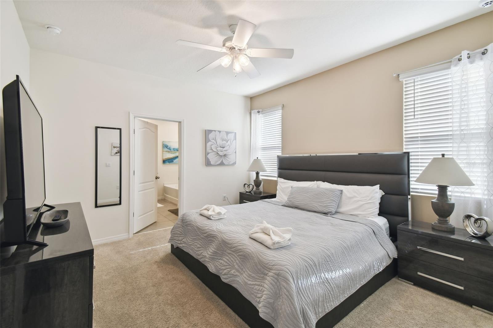 SOLTERRA PH 2D - Residential Lease