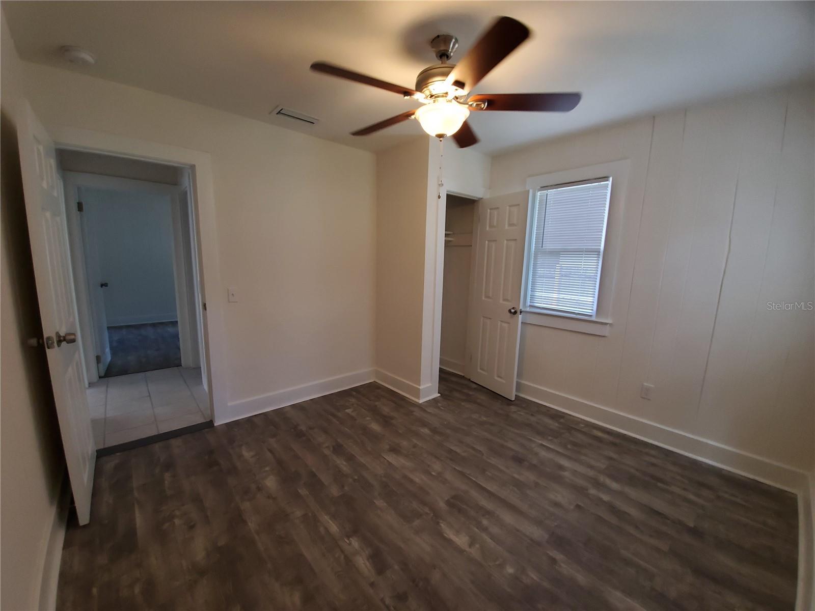 POS RESUB OF LT 8 BLK L - Residential