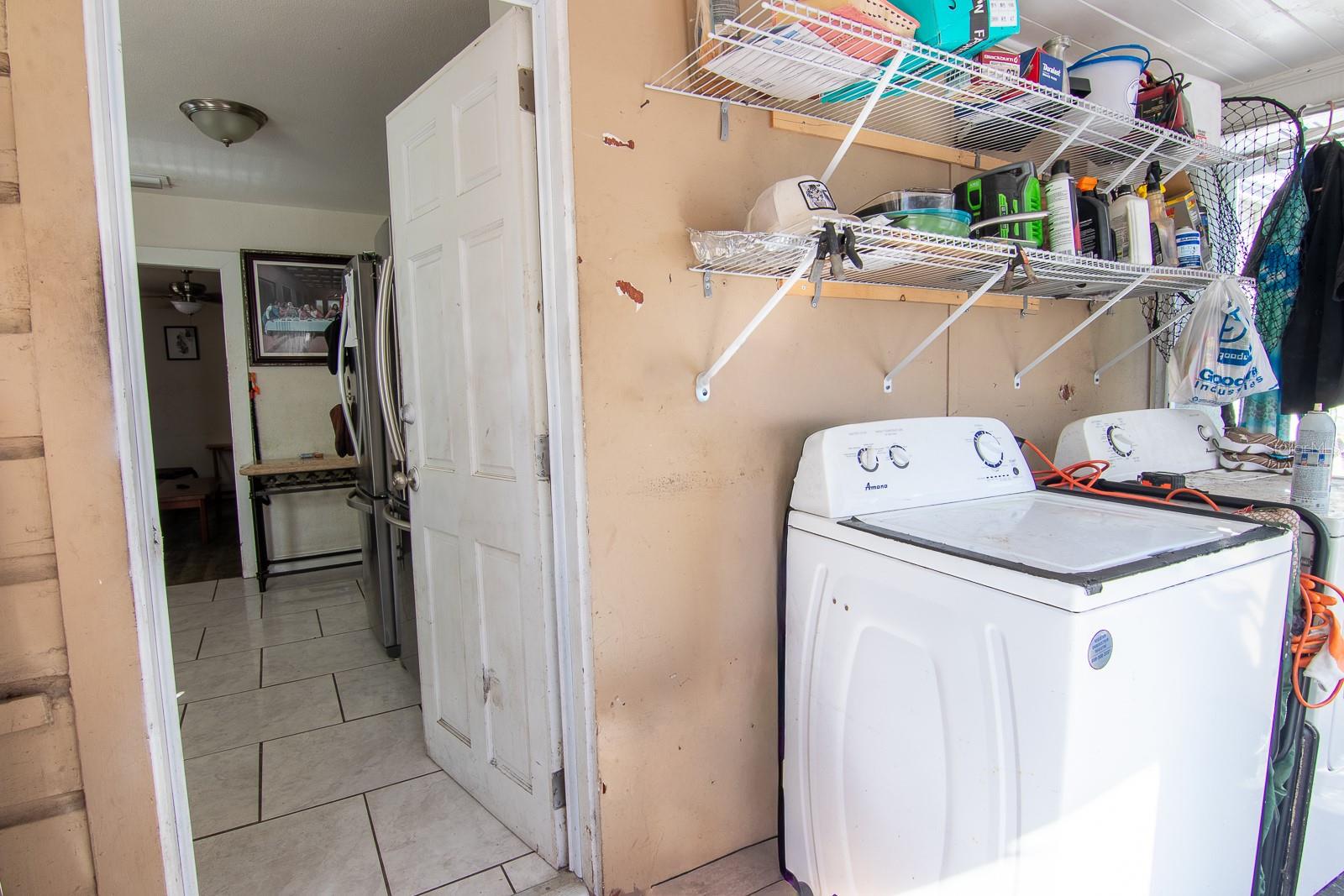 POS RESUB OF LT 8 BLK L - Residential