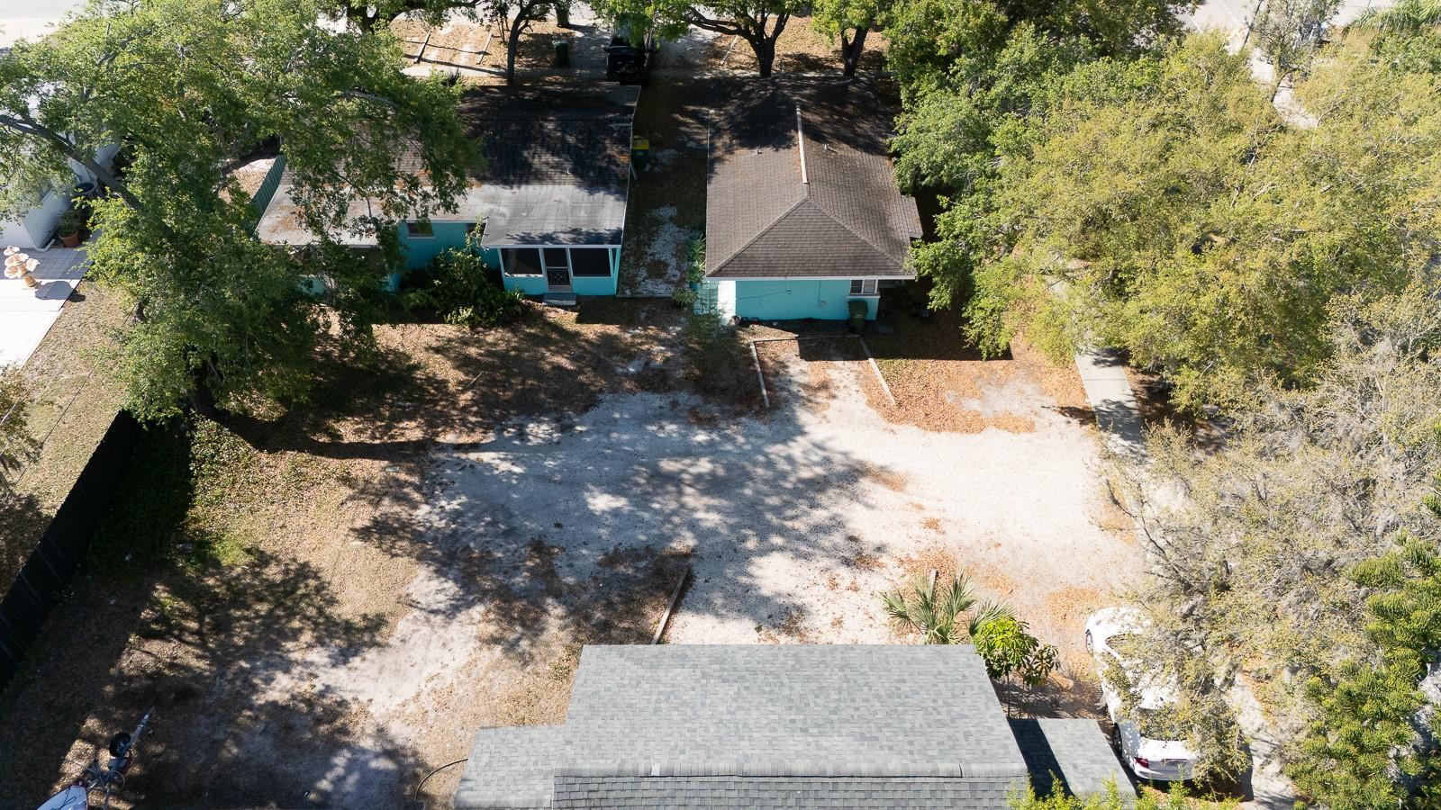 POS RESUB OF LT 8 BLK L - Residential