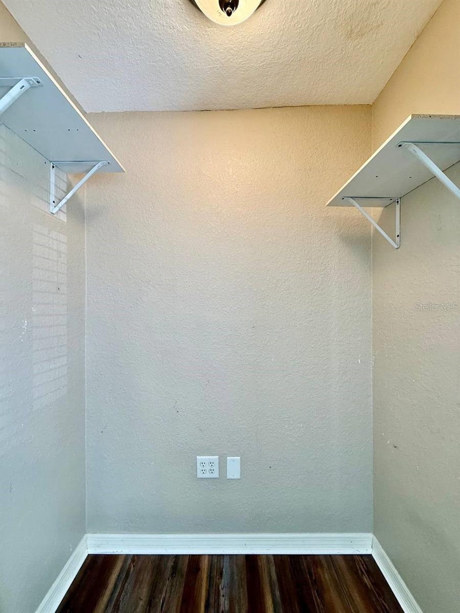 VICTORIA PALMS CONDO - Residential Lease