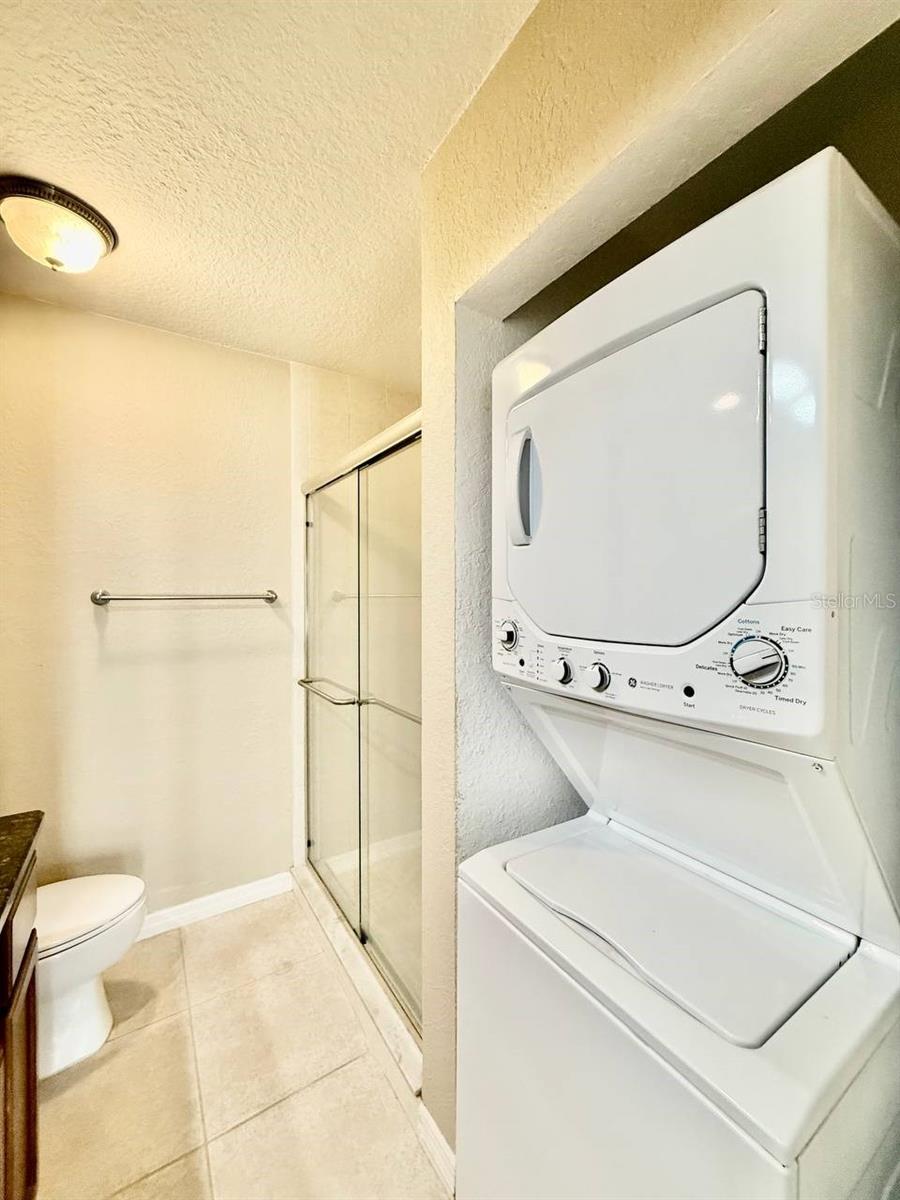 VICTORIA PALMS CONDO - Residential Lease