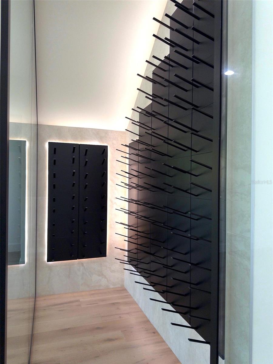 WEST SHORE CREST - Residential