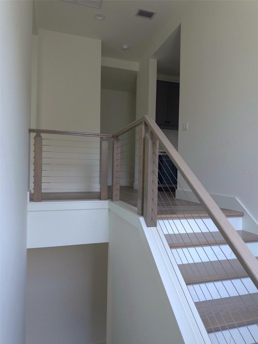 WEST SHORE CREST - Residential