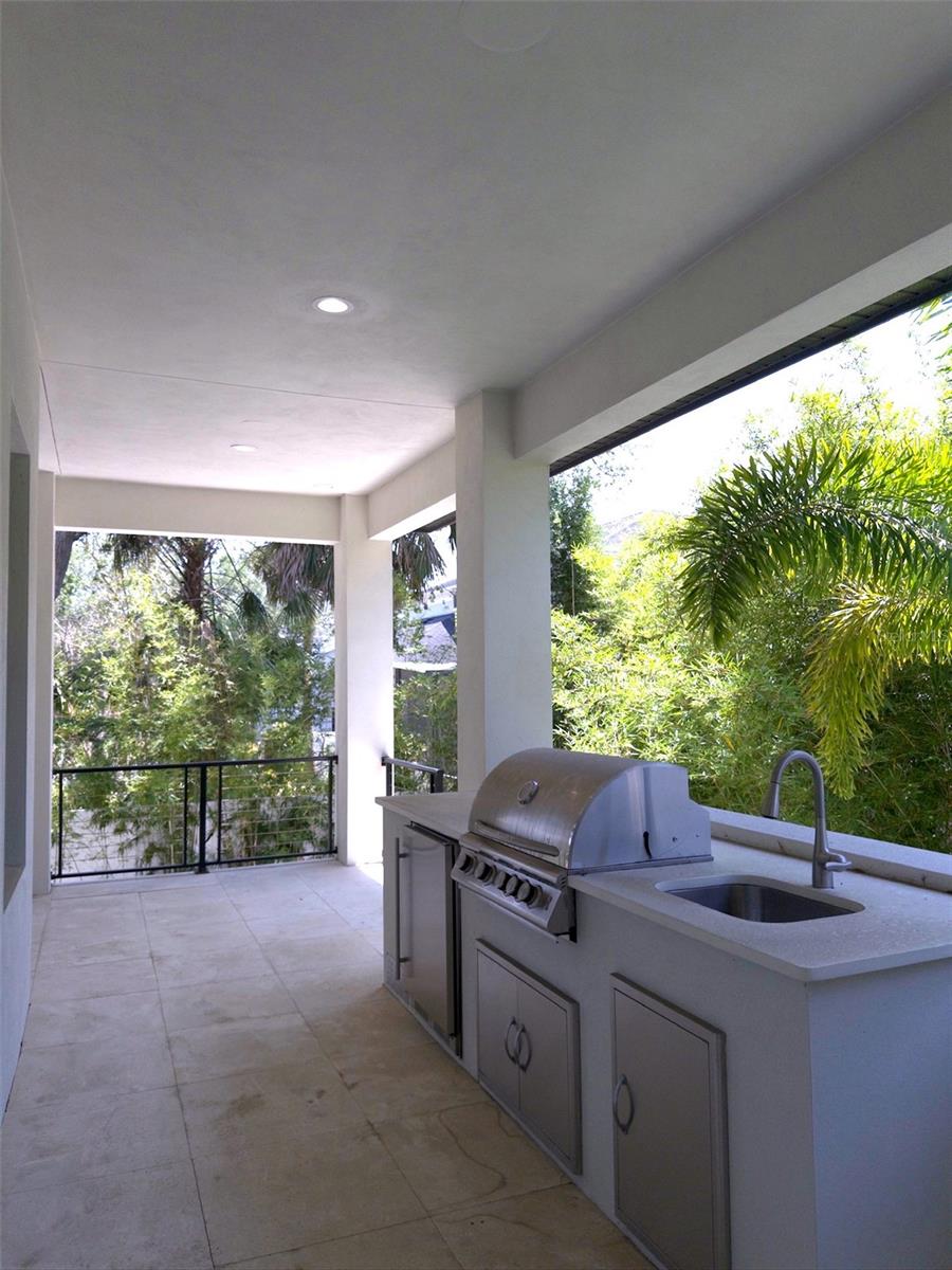 WEST SHORE CREST - Residential