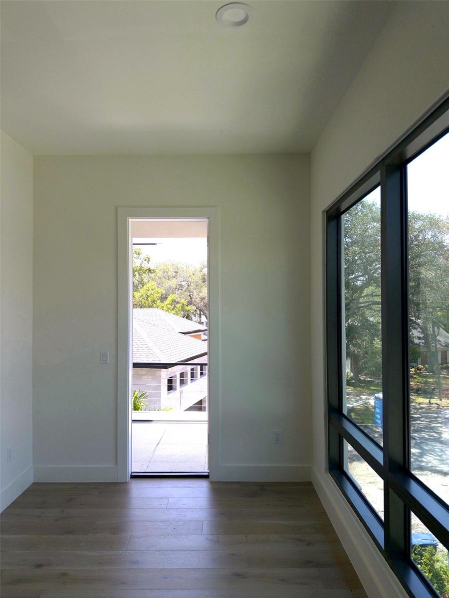 WEST SHORE CREST - Residential
