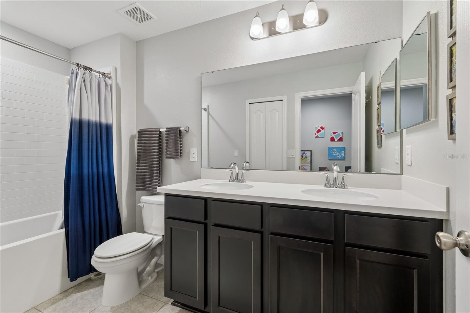 LIVE OAK HILLS - Residential