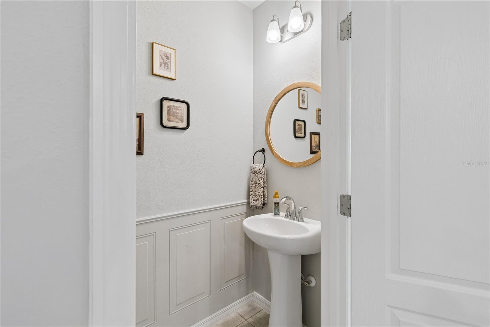 LIVE OAK HILLS - Residential