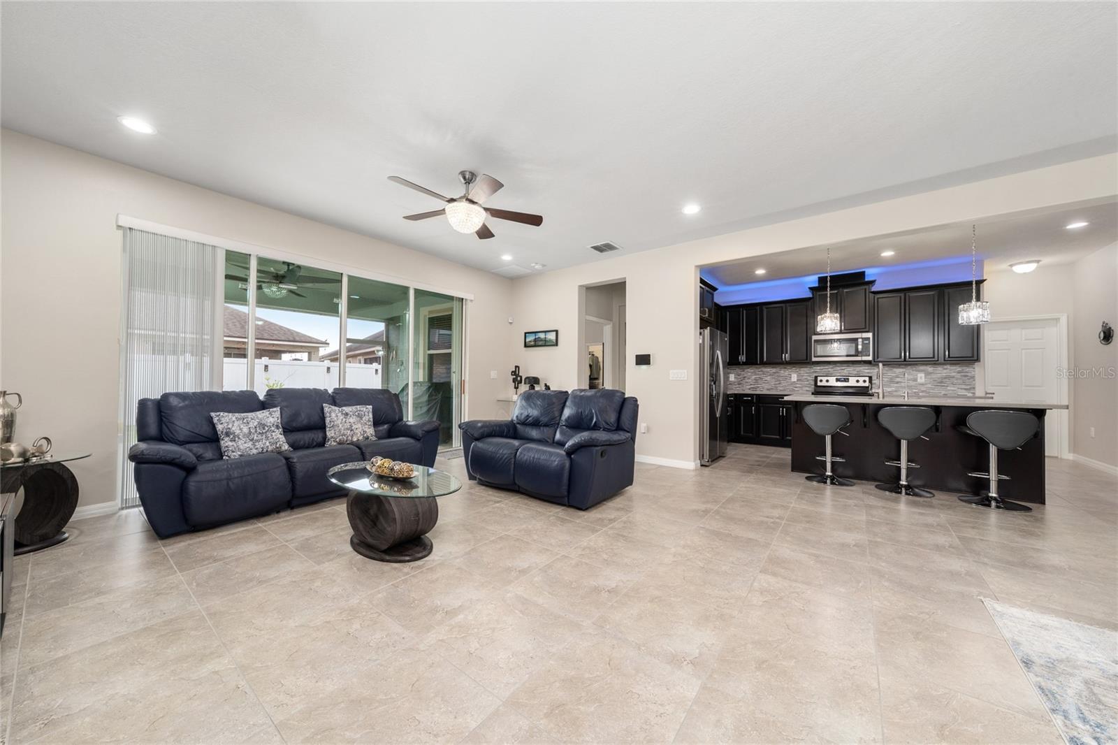 TAPESTRY PH 3 - Residential