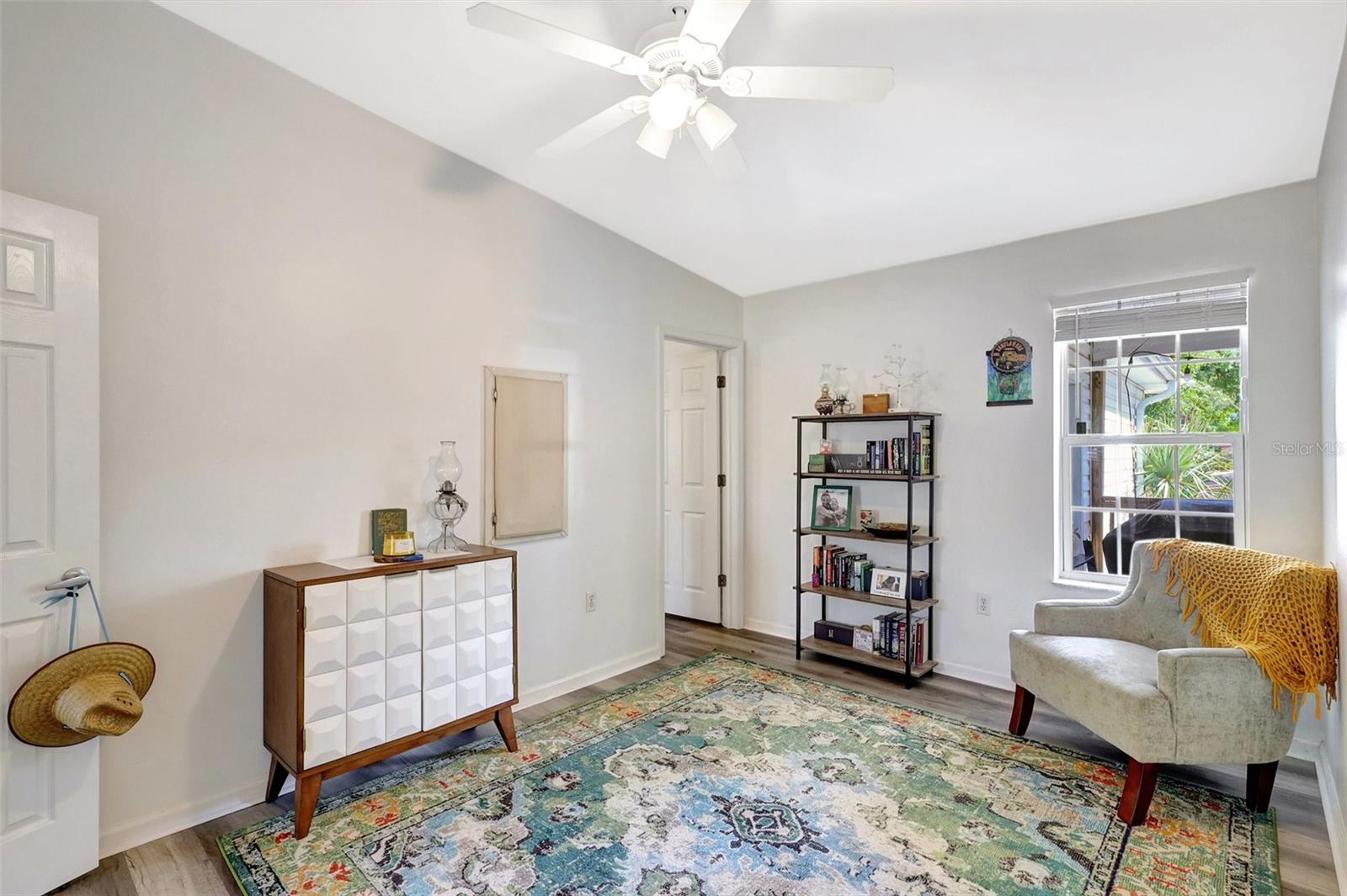 LORRAINE PARK - Residential