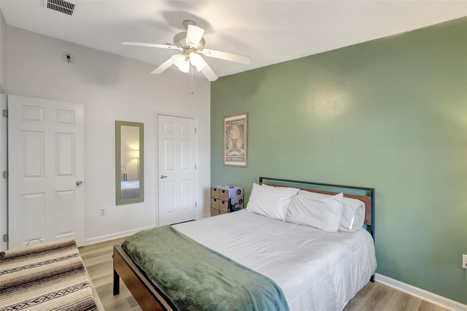 LORRAINE PARK - Residential