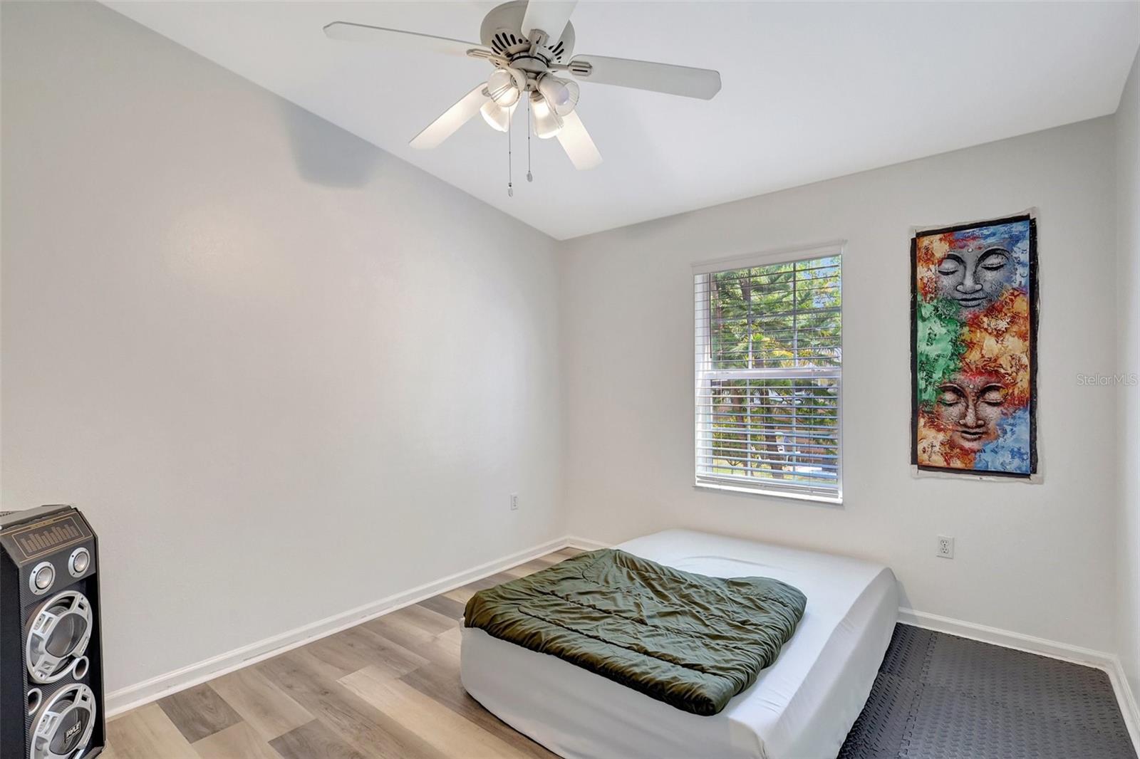 LORRAINE PARK - Residential