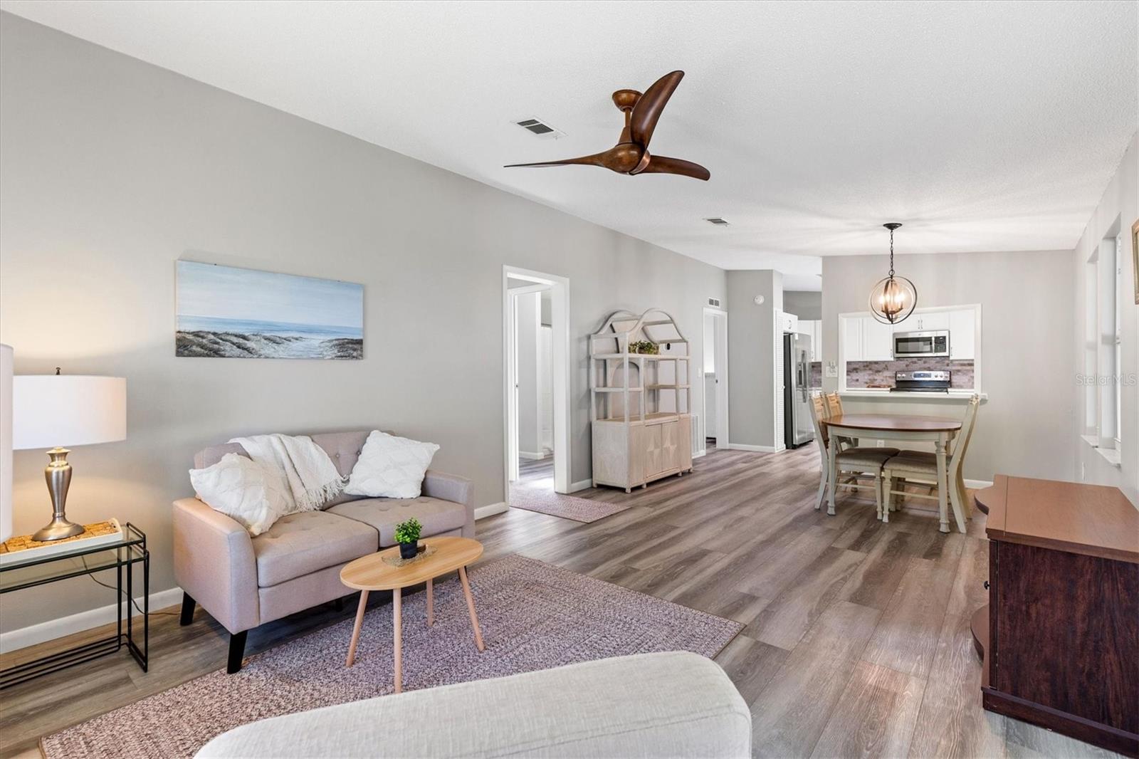 LADY LAKE ORANGE BLOSSOM GARDENS UNIT 10 - Residential