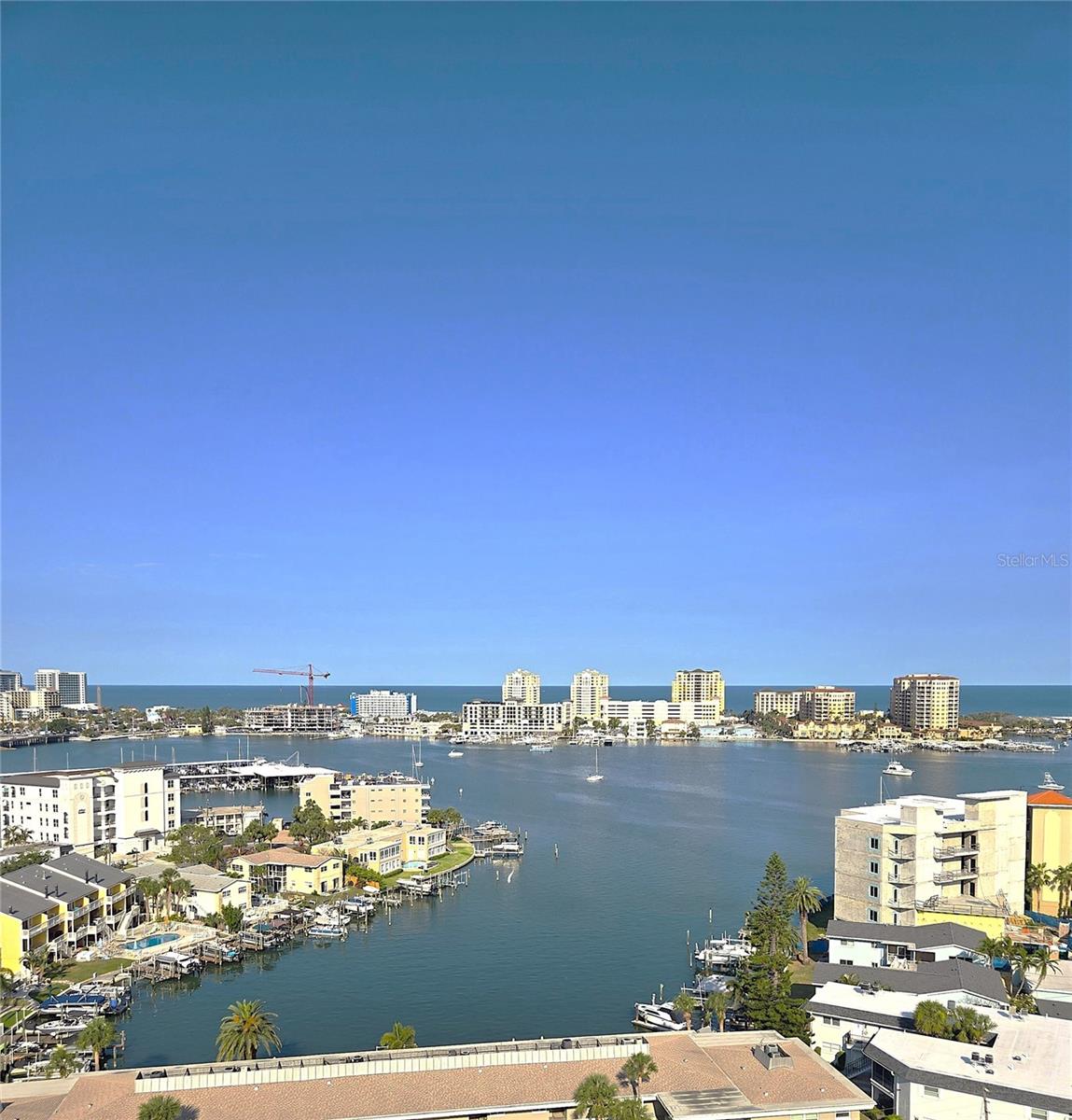 400 ISLAND WAY 1606