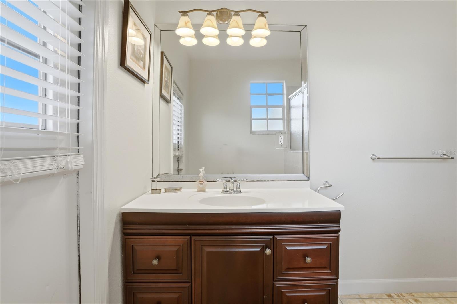 STEEPLECHASE - Residential