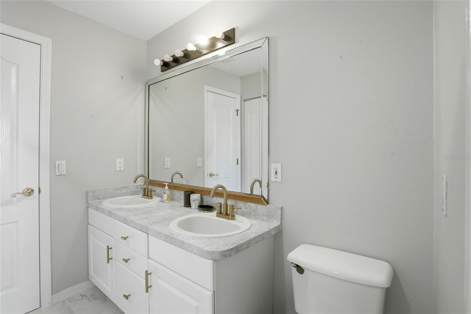 STEEPLECHASE - Residential