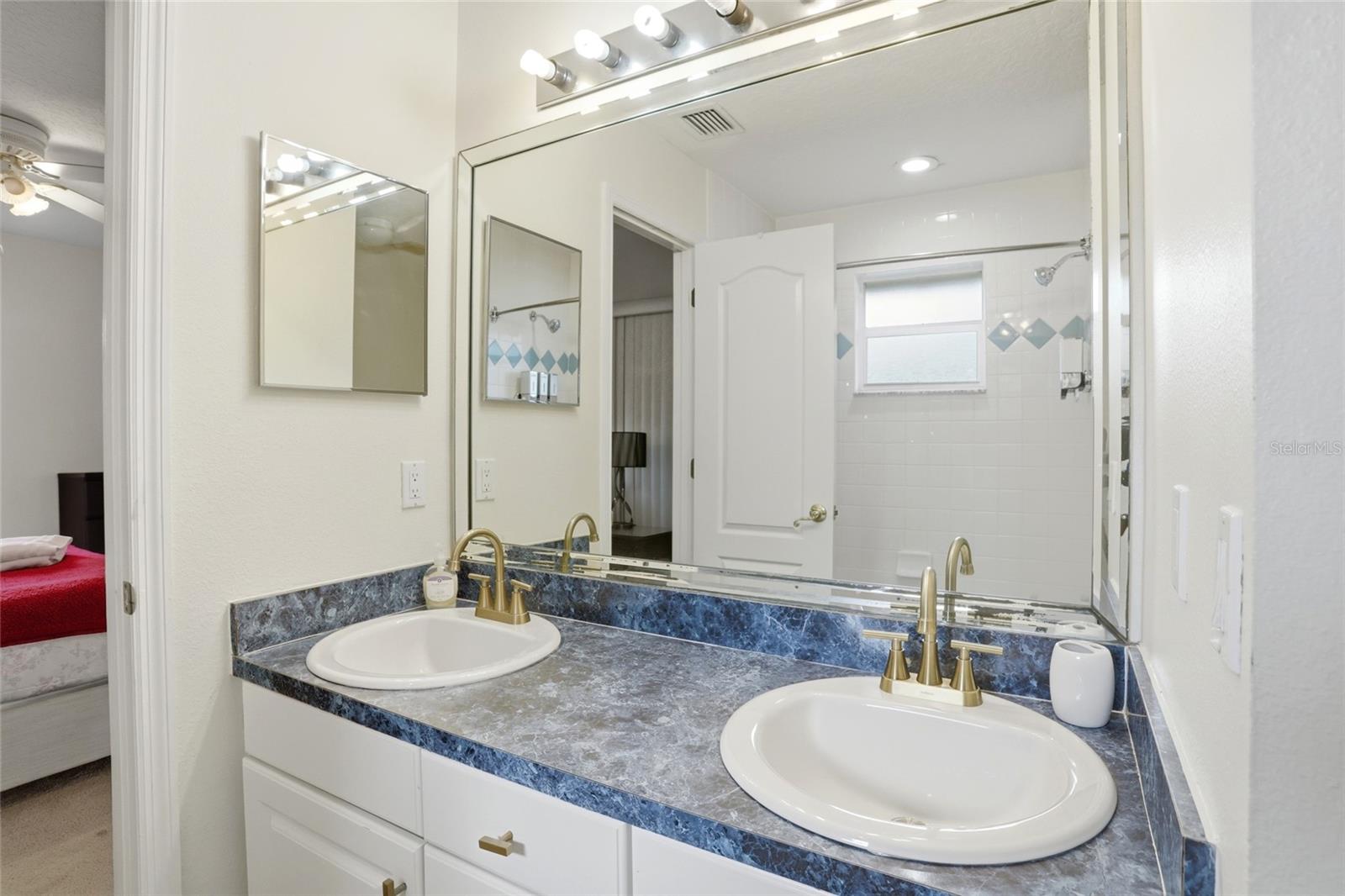 STEEPLECHASE - Residential