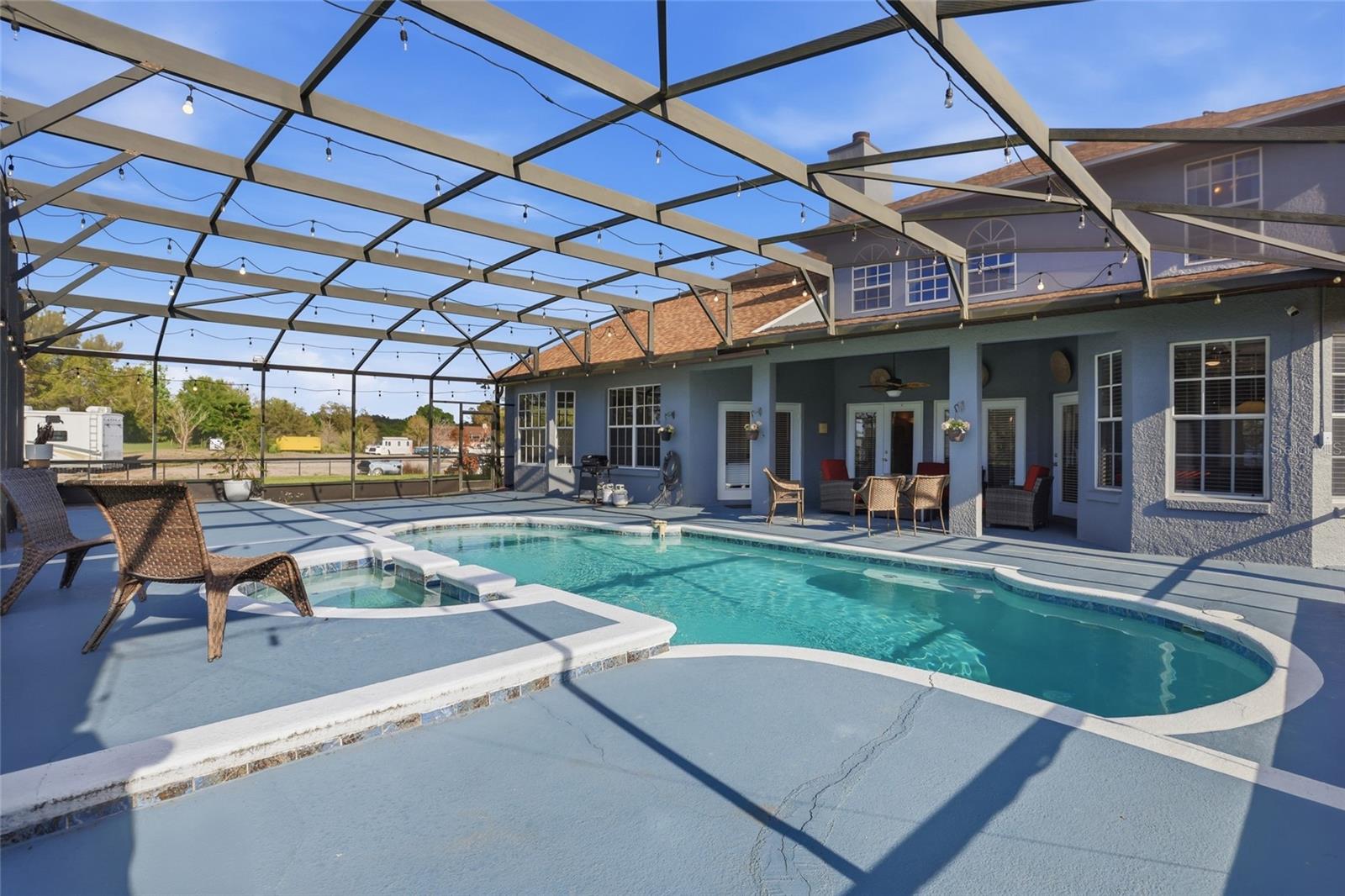 STEEPLECHASE - Residential