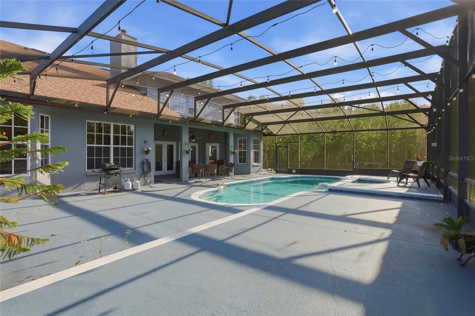 STEEPLECHASE - Residential