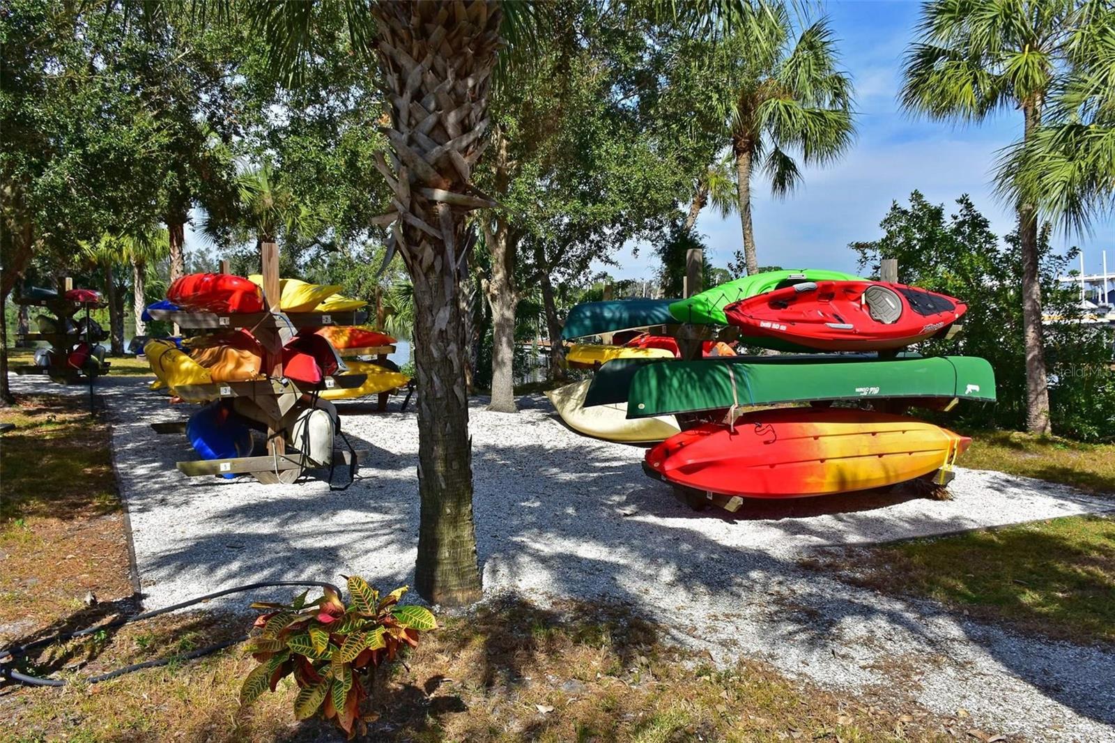 WATERLEFE GOLF & RIVER CLUB - Residential Lease