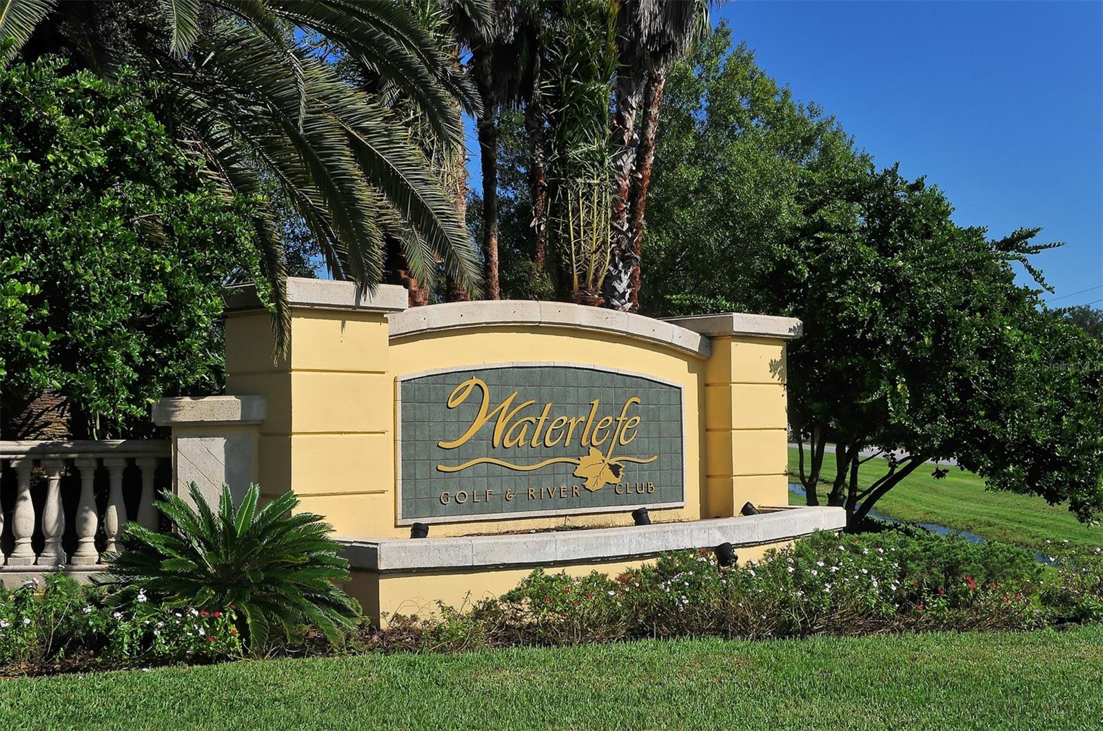 WATERLEFE GOLF & RIVER CLUB - Residential Lease