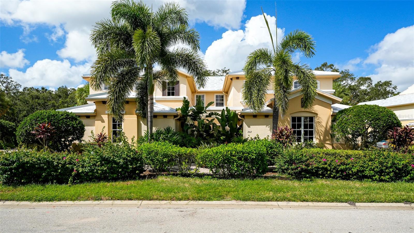 WATERLEFE GOLF & RIVER CLUB - Residential Lease