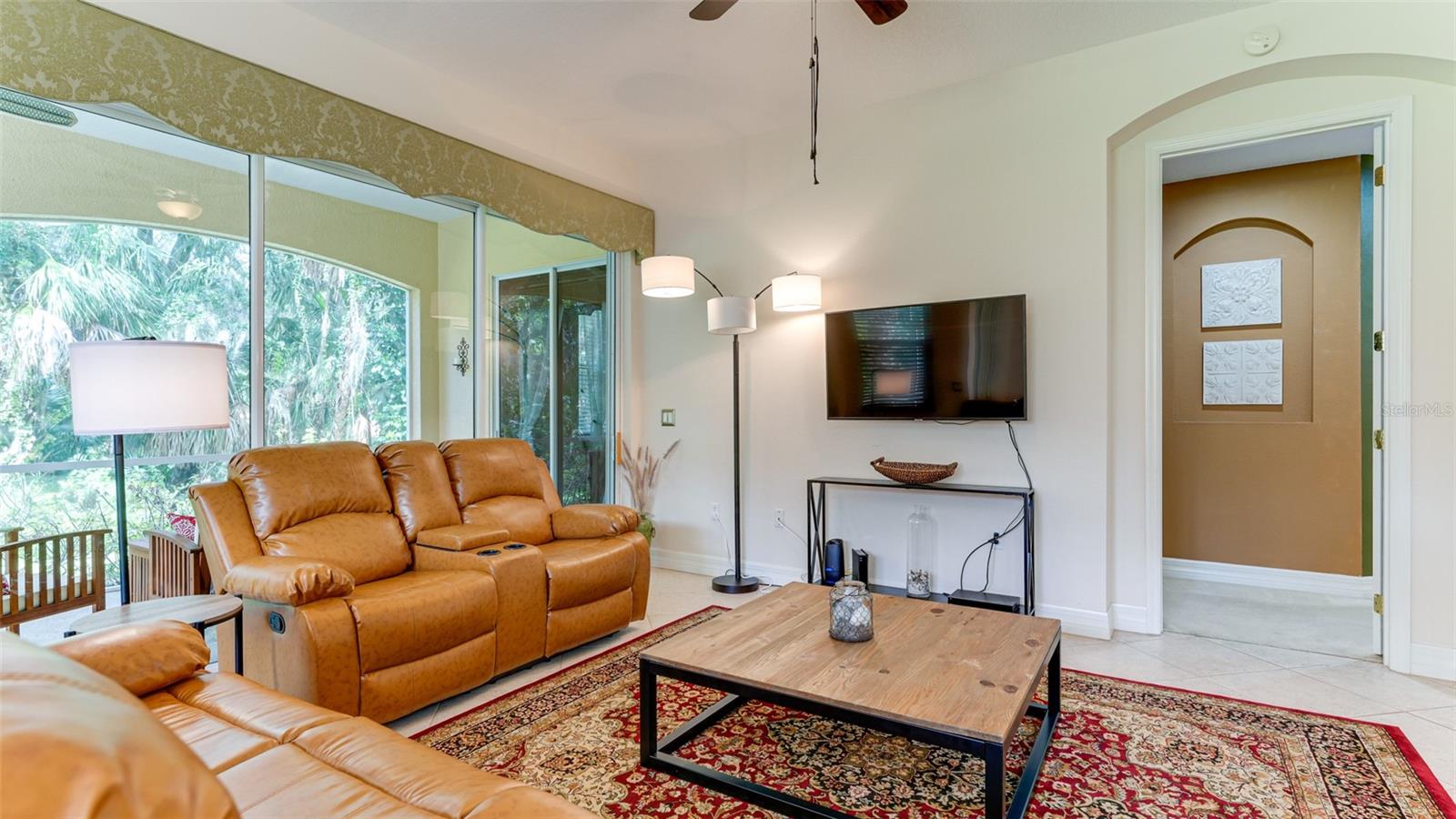 WATERLEFE GOLF & RIVER CLUB - Residential Lease