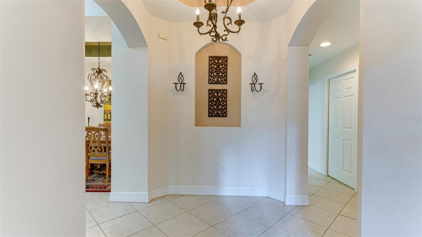 WATERLEFE GOLF & RIVER CLUB - Residential Lease