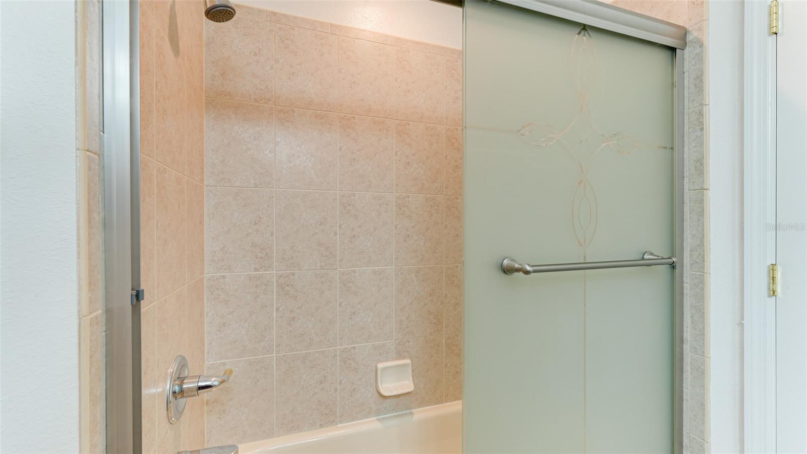 WATERLEFE GOLF & RIVER CLUB - Residential Lease